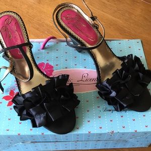 Poetic License Black Strap Sandals